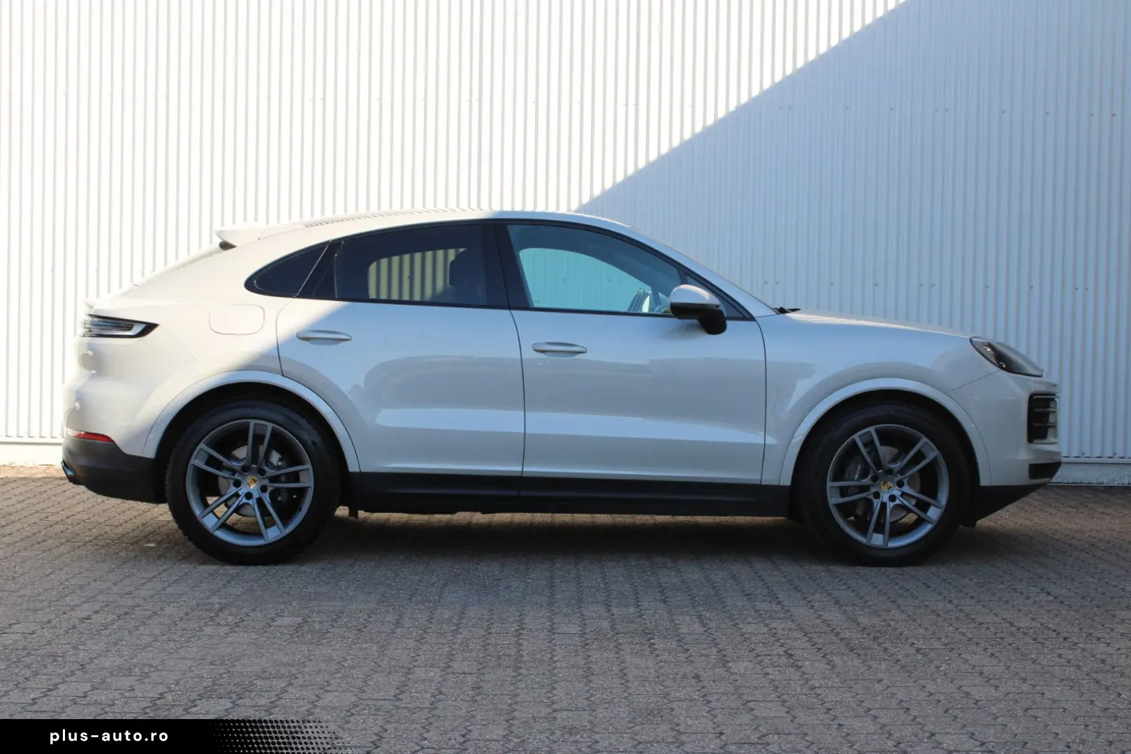 PORSCHE Cayenne Coupe