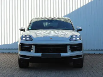 PORSCHE Cayenne Coupe