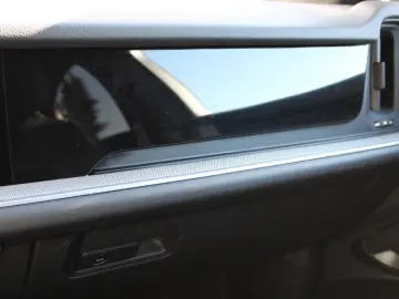 PORSCHE Cayenne Coupe