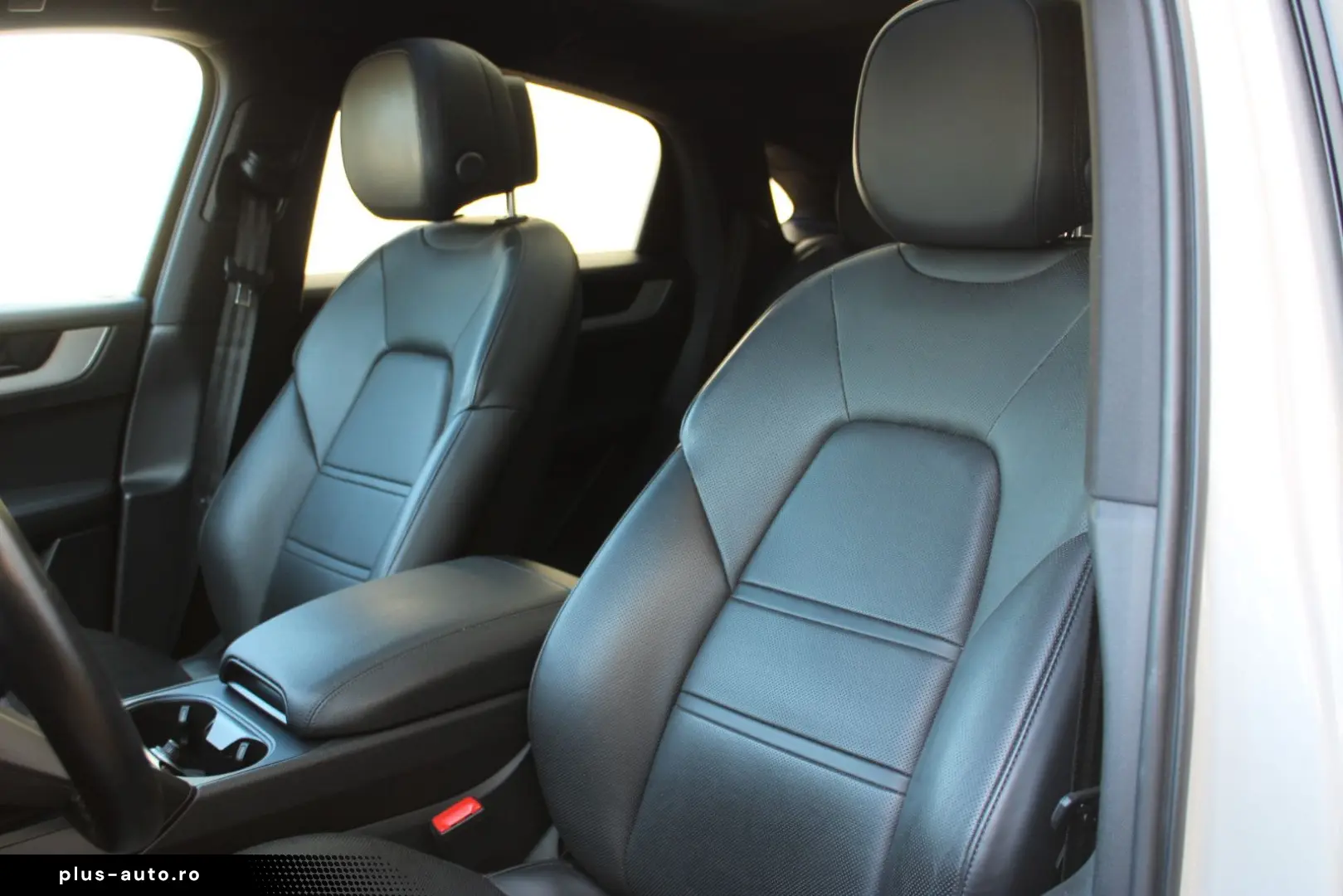 PORSCHE Cayenne Coupe
