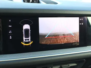 PORSCHE Cayenne Coupe