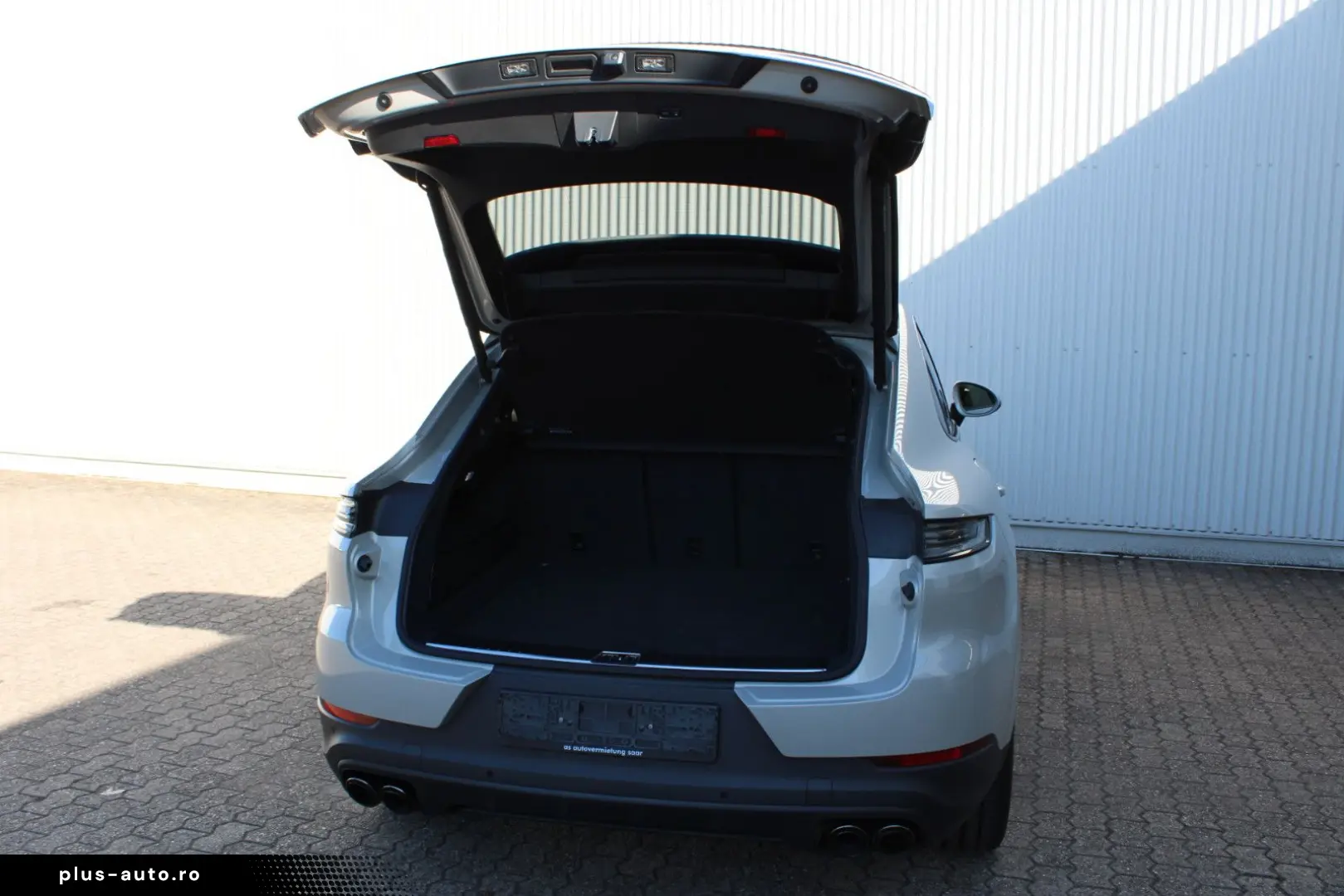 PORSCHE Cayenne Coupe