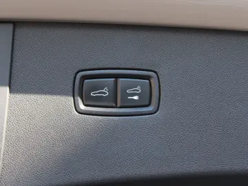 PORSCHE Cayenne Coupe