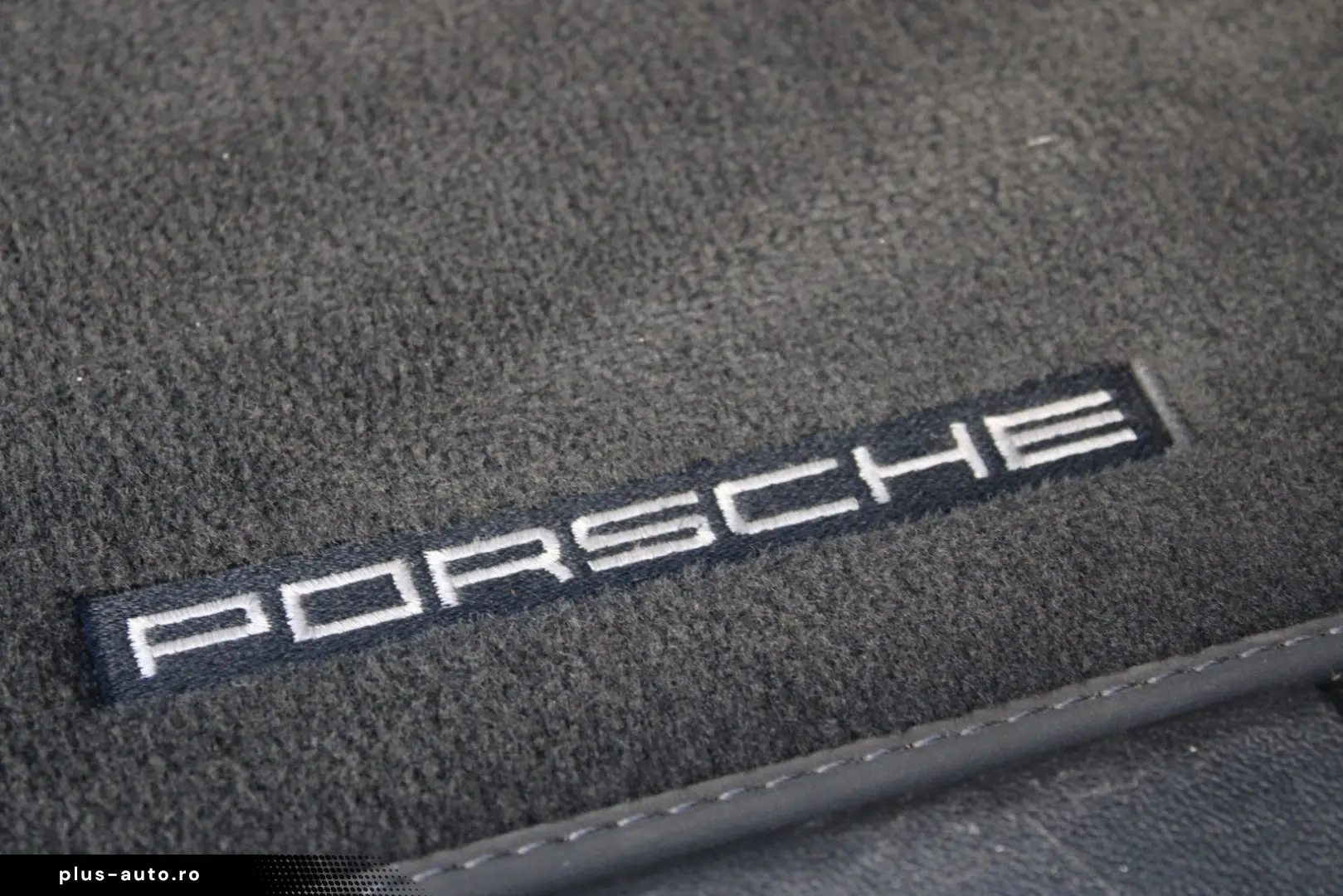 PORSCHE Cayenne Coupe