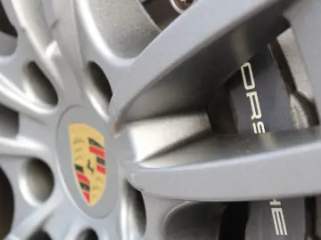 PORSCHE Cayenne Coupe