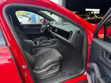 Porsche Cayenne Coupe GTS CERAMIK CARBON PANO BUR UPE185