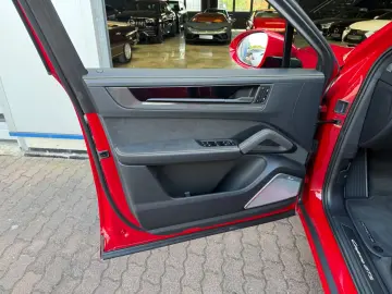 Porsche Cayenne Coupe GTS CERAMIK CARBON PANO BUR UPE185