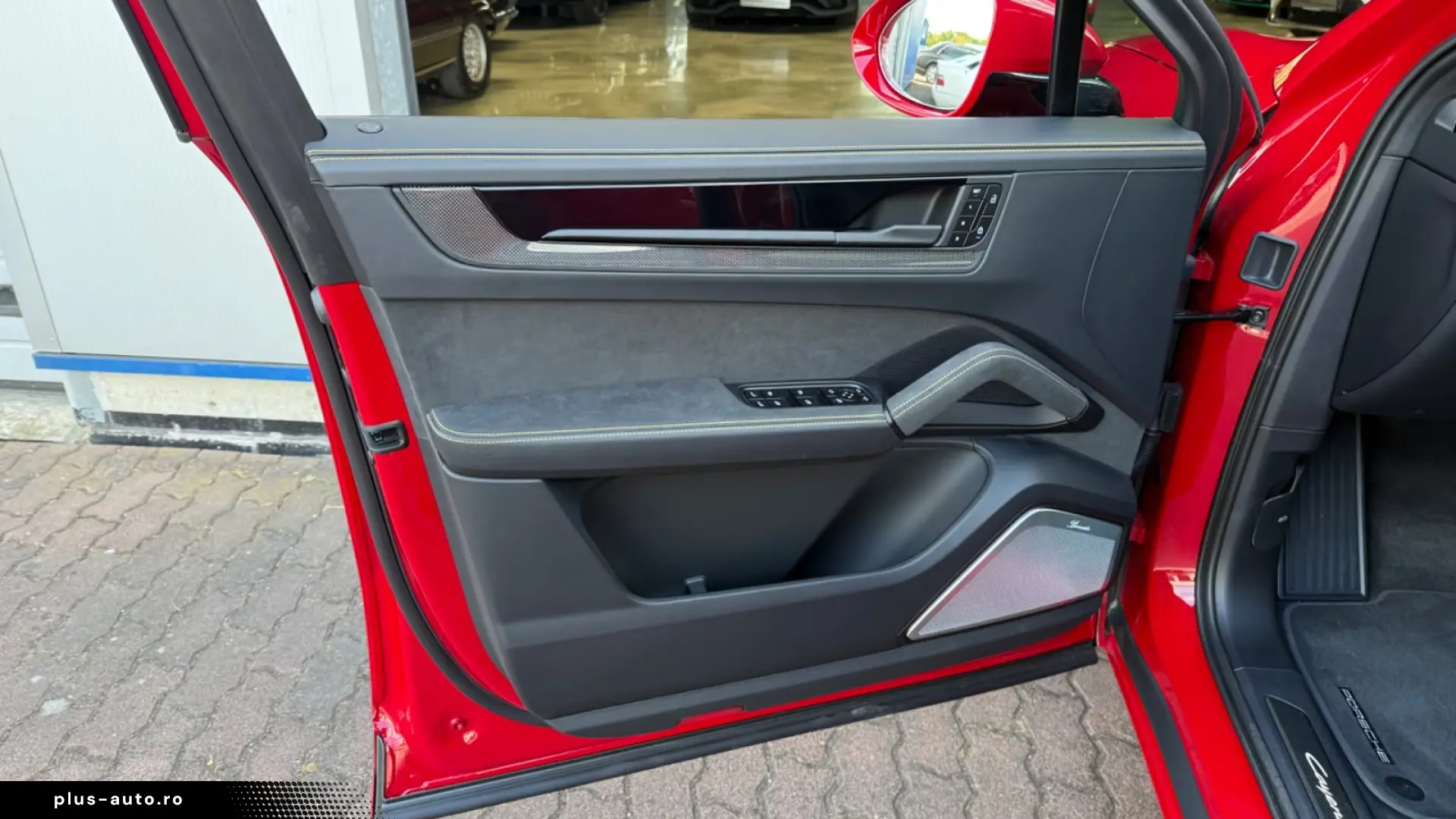 Porsche Cayenne Coupe GTS CERAMIK CARBON PANO BUR UPE185