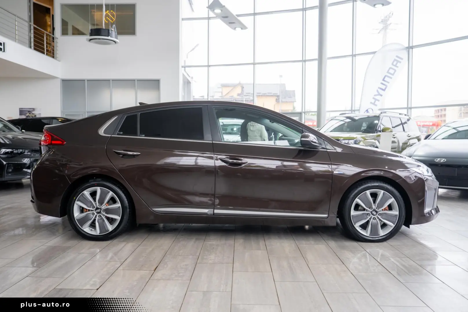 Hyundai Ioniq 1 6 Plug in Hybrid Premium