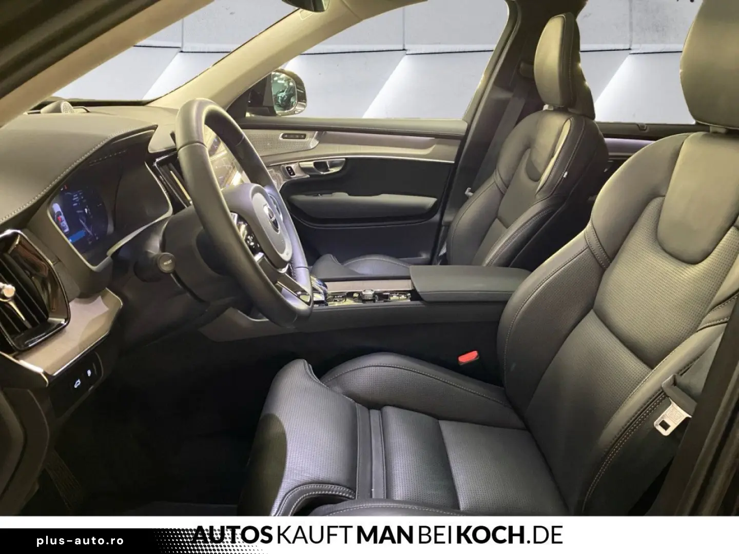 VOLVO XC90 T8 AWD Ultra Dark 360  B&W Massage