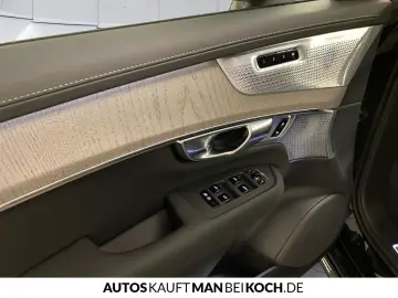 VOLVO XC90 T8 AWD Ultra Dark 360  B&W Massage