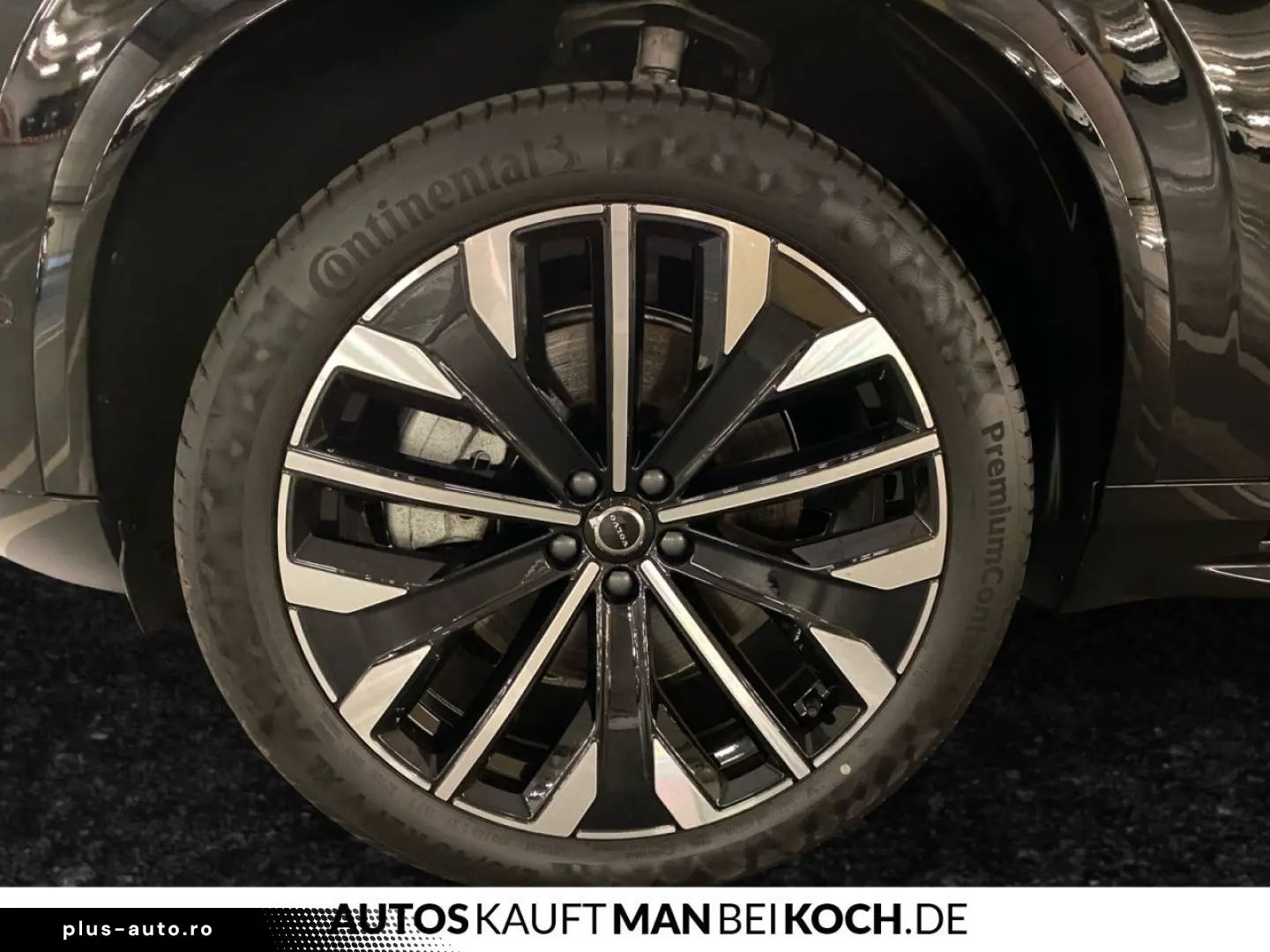 VOLVO XC90 T8 AWD Ultra Dark 360  B&W Massage