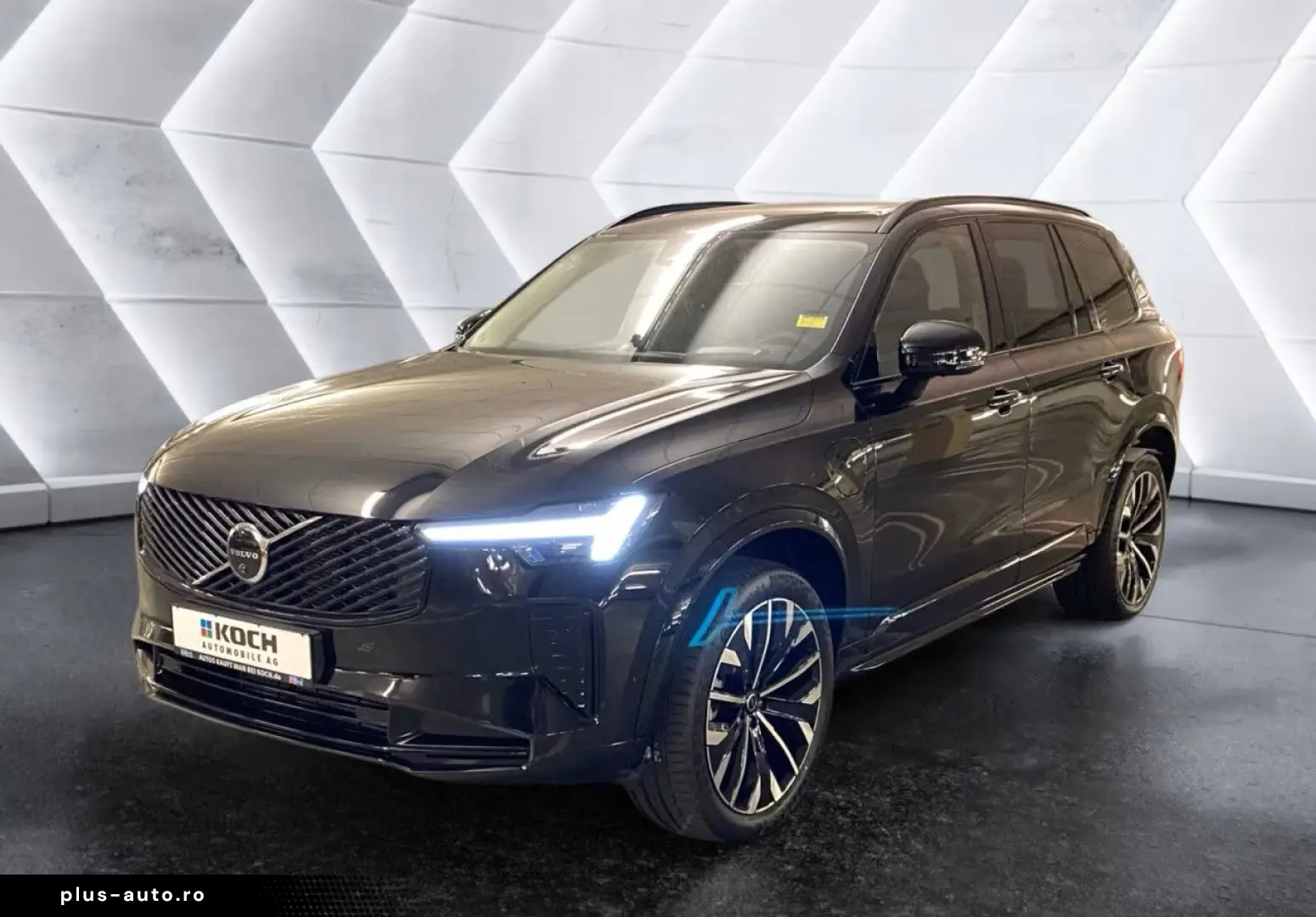 VOLVO XC90 T8 AWD Ultra Dark 360  B&W Massage