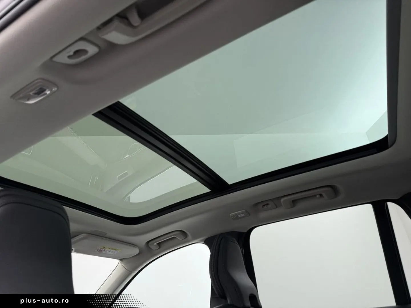 VOLVO XC90 T8 AWD Plus Bright B&W Ventil AirSusp 360