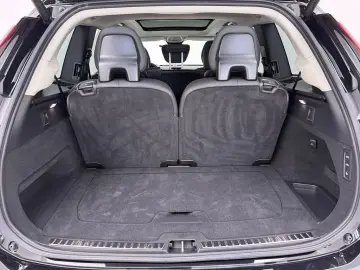 VOLVO XC90 T8 AWD Plus Bright B&W Ventil AirSusp 360