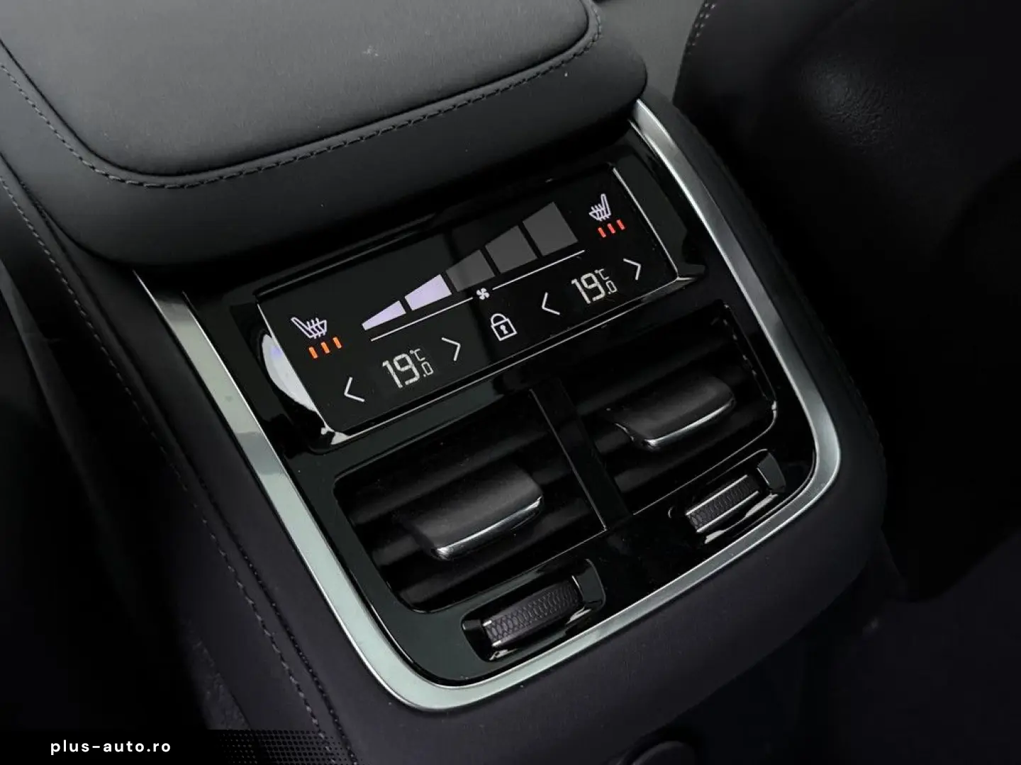 VOLVO XC90 T8 AWD Plus Bright B&W Ventil AirSusp 360