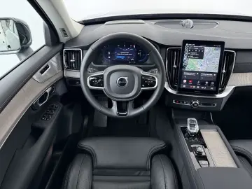 VOLVO XC90 T8 AWD Plus Bright B&W Ventil AirSusp 360