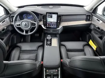 VOLVO XC90 T8 AWD Plus Bright B&W Ventil AirSusp 360