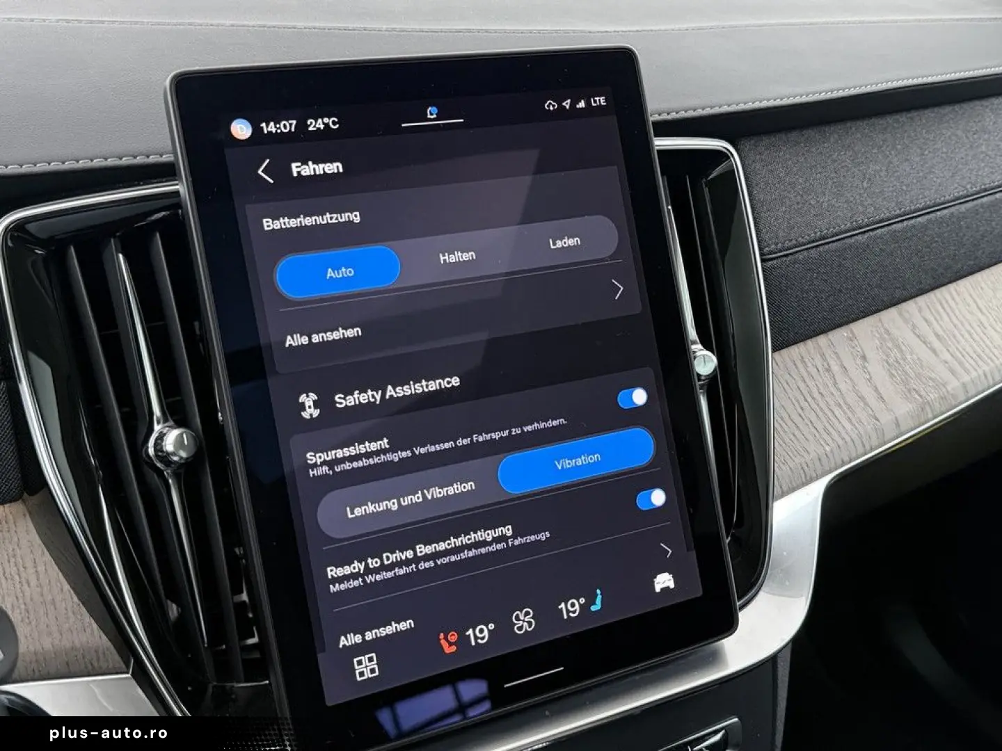 VOLVO XC90 T8 AWD Plus Bright B&W Ventil AirSusp 360