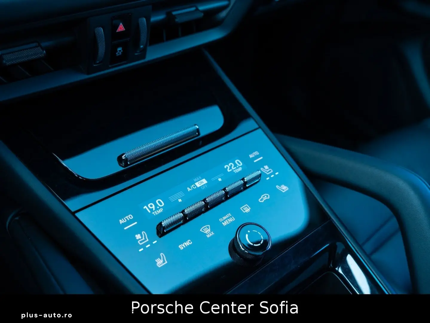 PORSCHE Cayenne Coupe