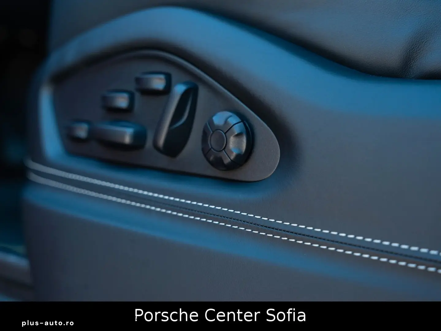 PORSCHE Cayenne Coupe