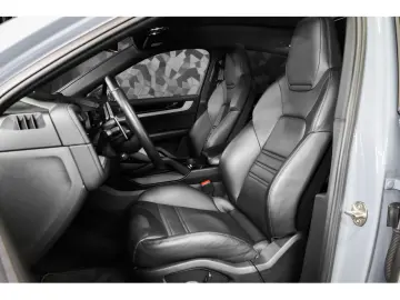 PORSCHE Cayenne S Coupé - ARCTIC GREY