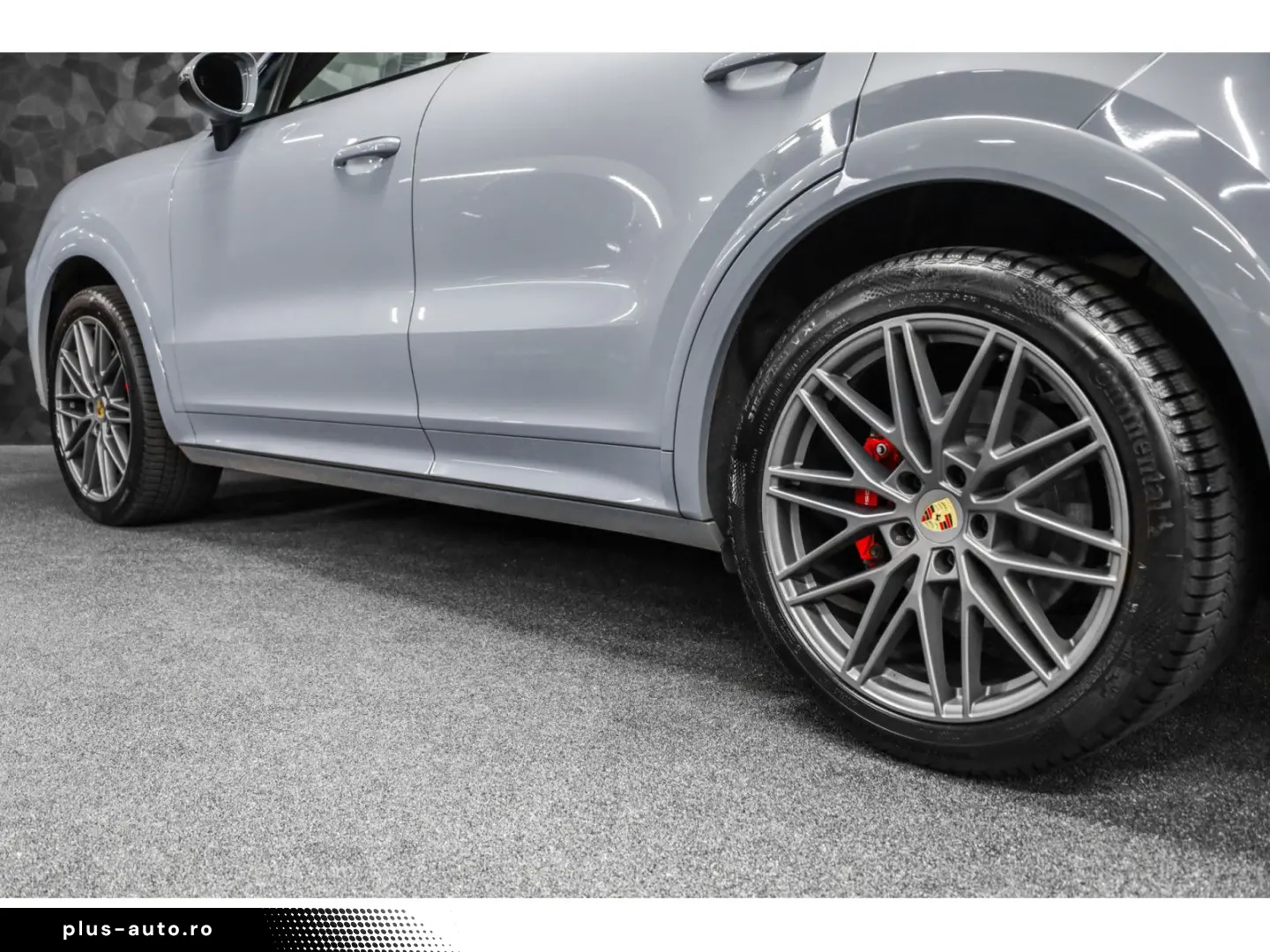 PORSCHE Cayenne S Coupé - ARCTIC GREY