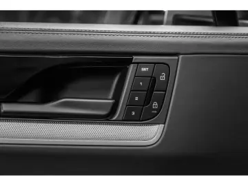 PORSCHE Cayenne S Coupé - ARCTIC GREY