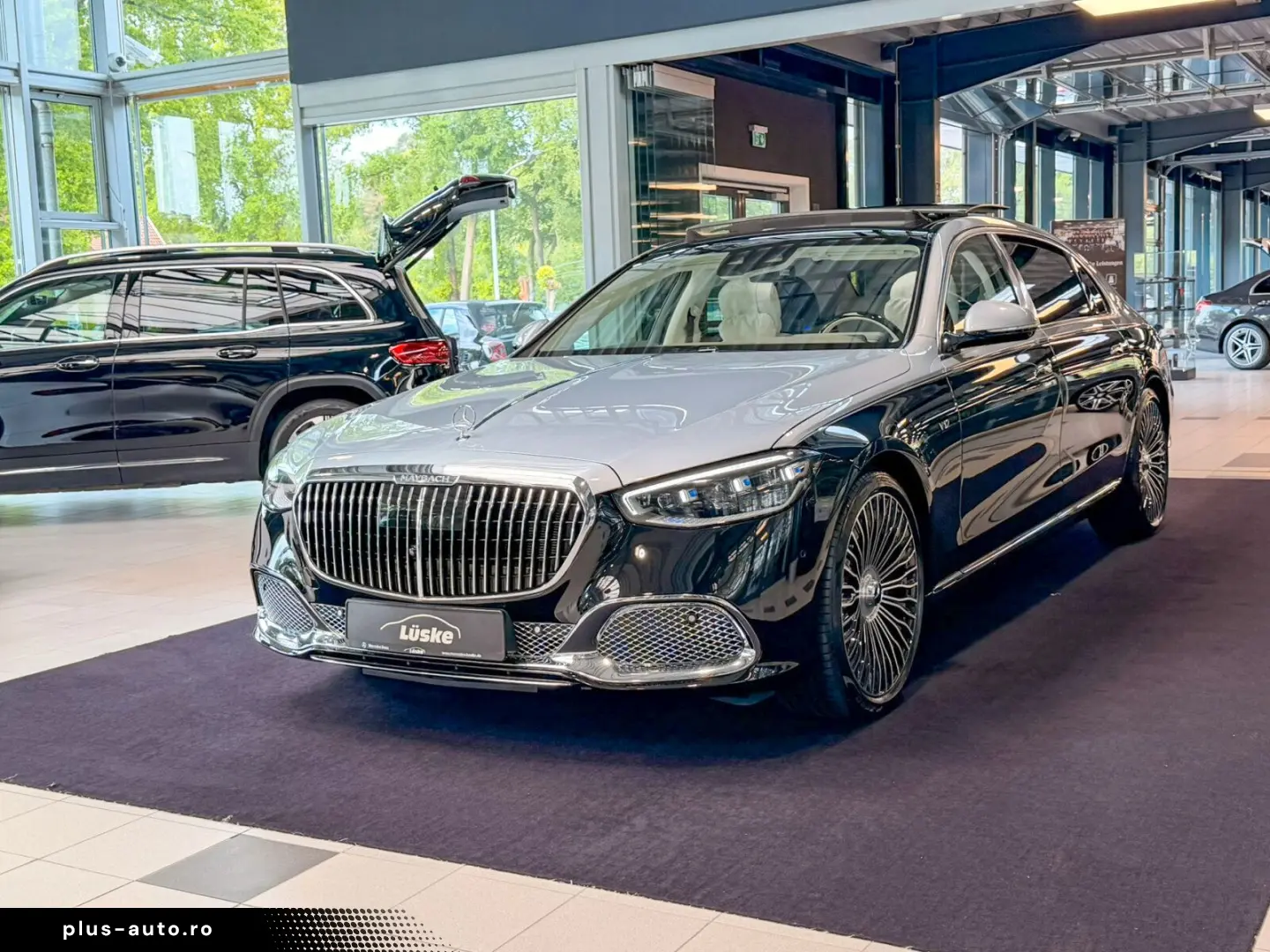 MERCEDES-BENZ S 680 MAYBACH First Class