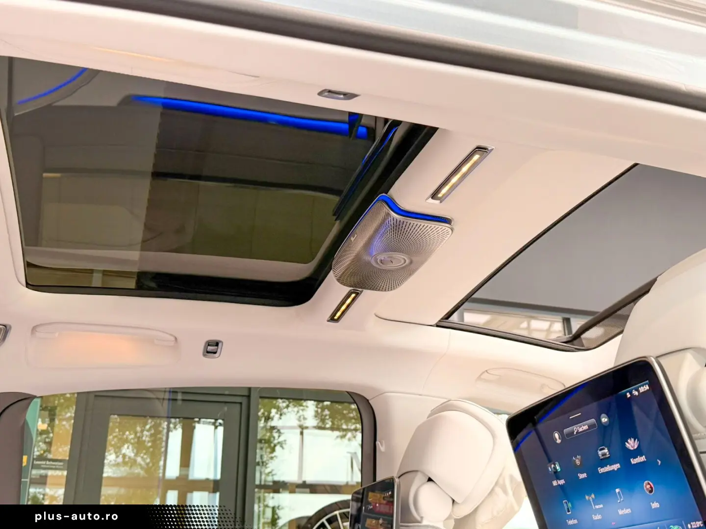 MERCEDES-BENZ S 680 MAYBACH First Class