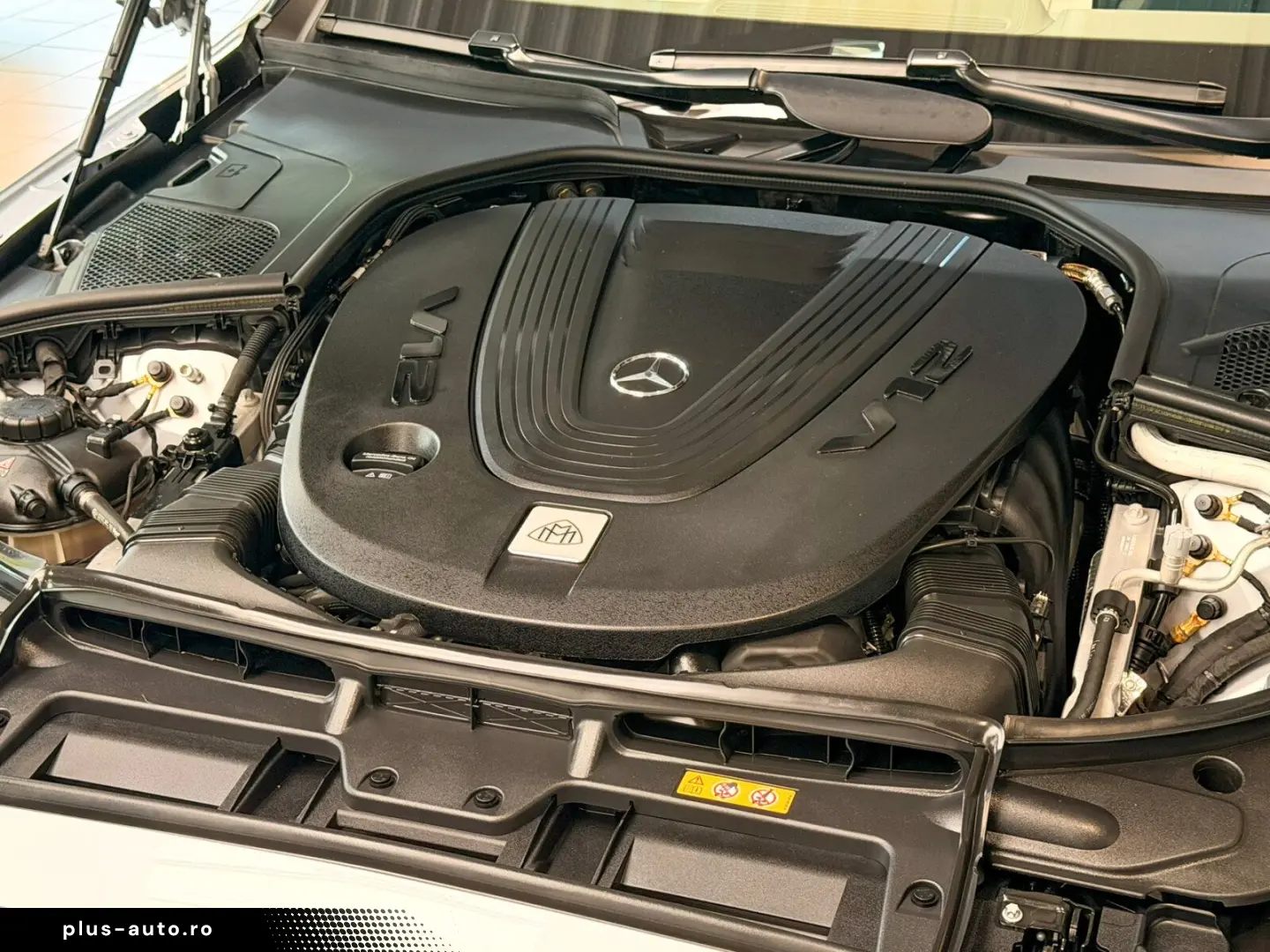 MERCEDES-BENZ S 680 MAYBACH First Class