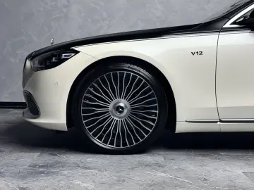 MERCEDES-BENZ S 680 MAYBACH HIGH END EXKLSUIV BURMESTER 4D