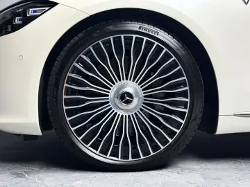 MERCEDES-BENZ S 680 MAYBACH HIGH END EXKLSUIV BURMESTER 4D