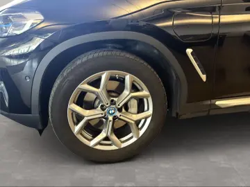 BMW X3 xDrive30e Navi Head-Up Laser Kamera
