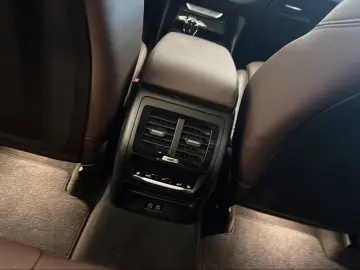 BMW X3 xDrive30e Navi Head-Up Laser Kamera