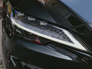 Lexus RX 500h F Sport