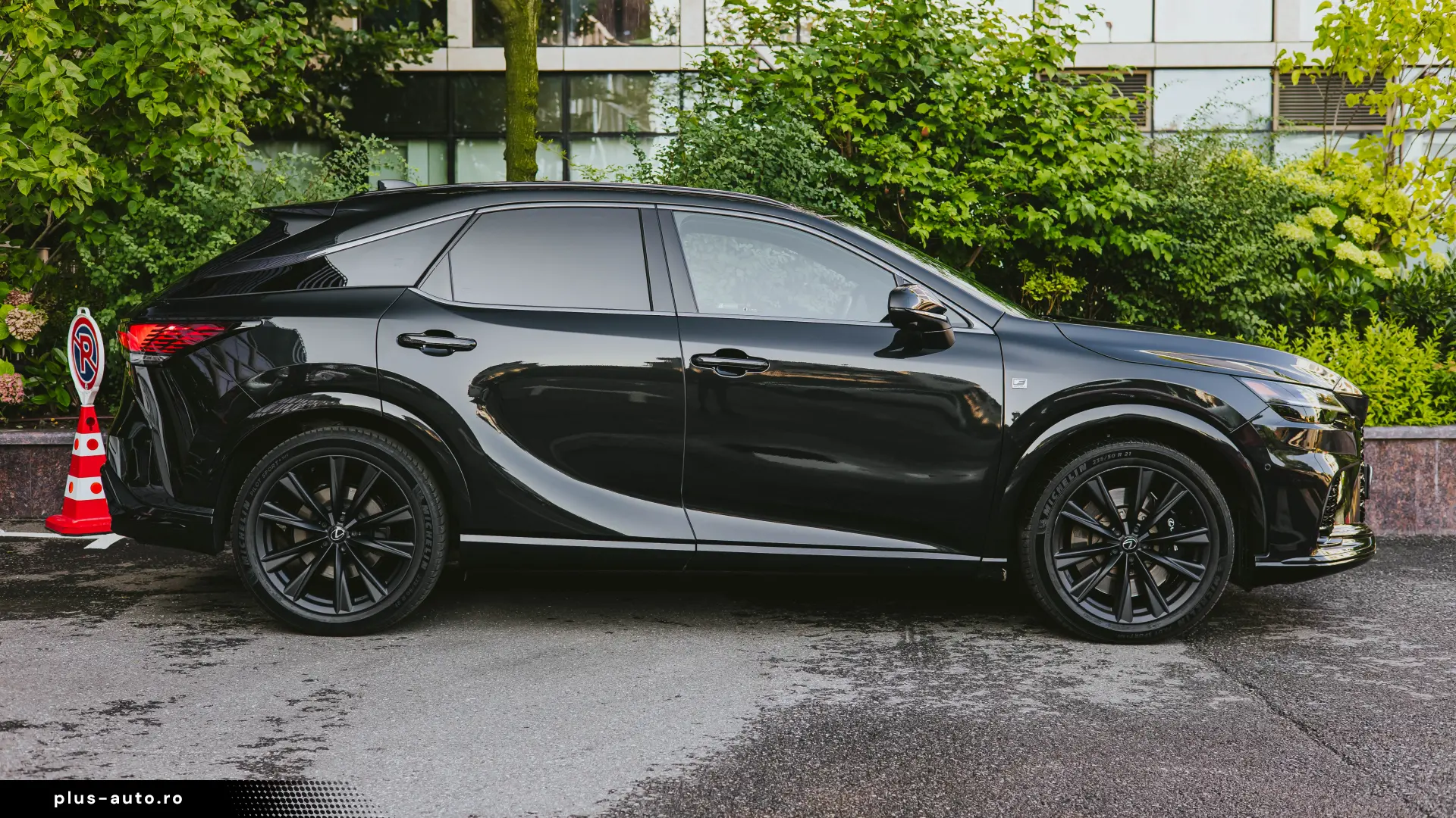 Lexus RX 500h F Sport