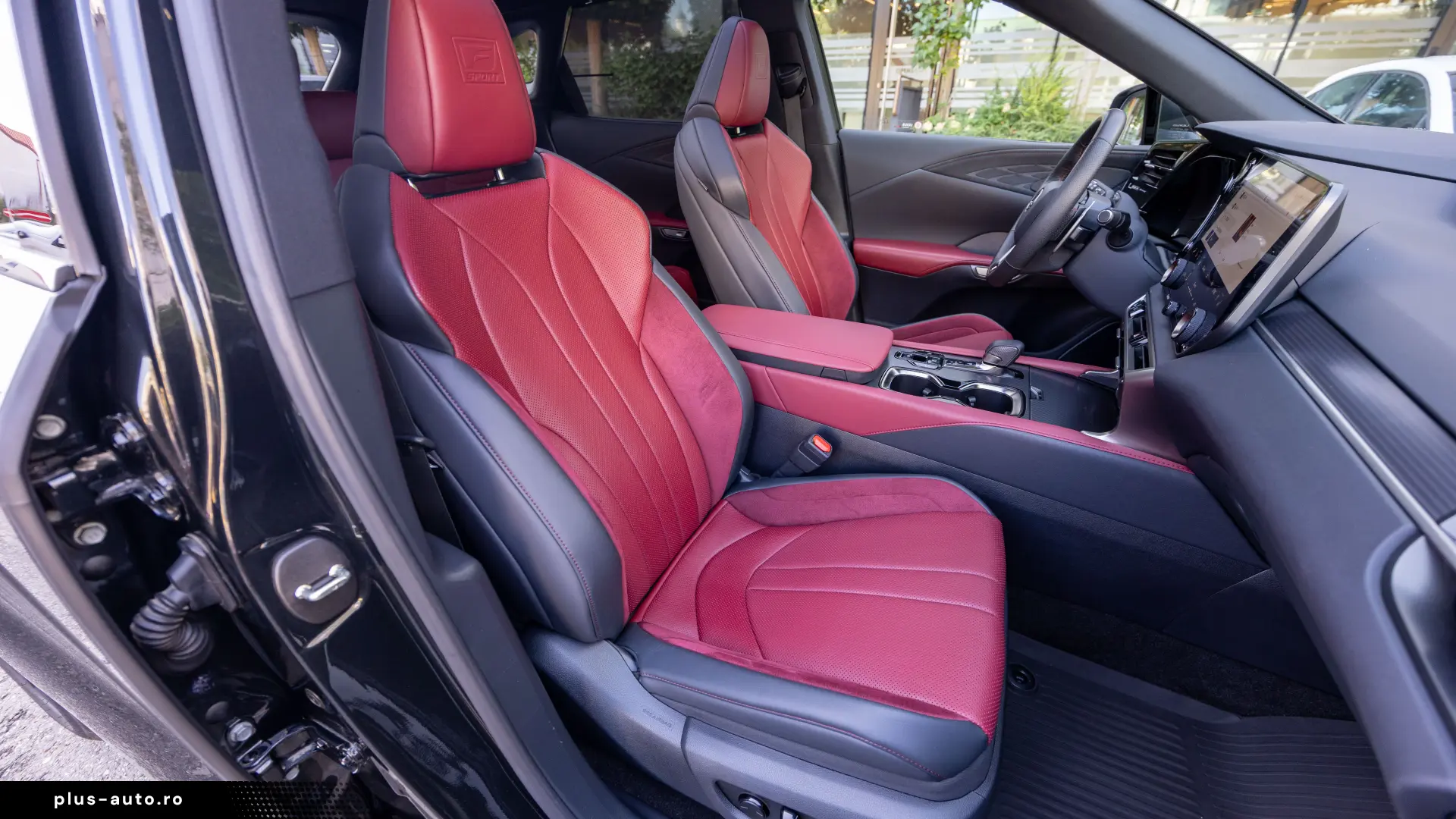 Lexus RX 500h F Sport
