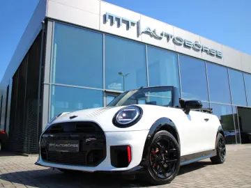 MINI JOHN COOPER WORKS CABRIO 2026  NANUQ WHITE