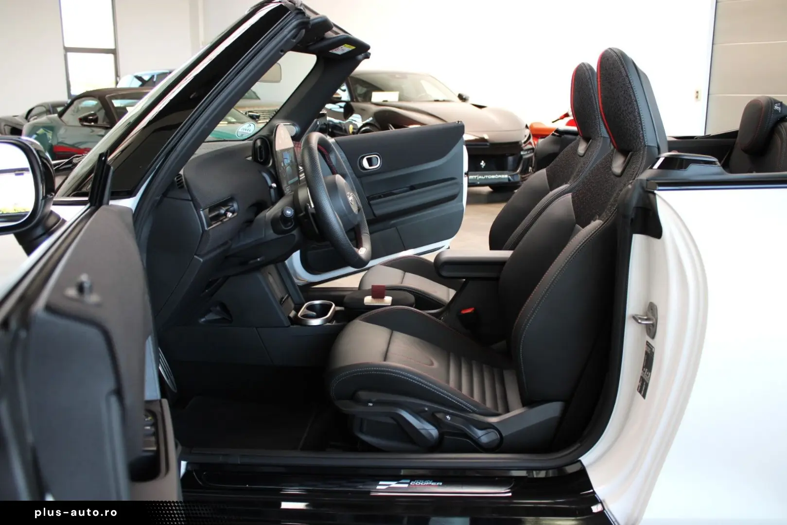 MINI JOHN COOPER WORKS CABRIO 2026  NANUQ WHITE
