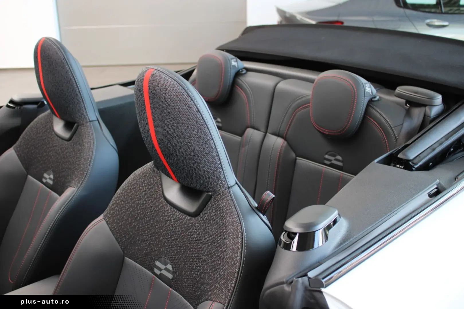 MINI JOHN COOPER WORKS CABRIO 2026  NANUQ WHITE