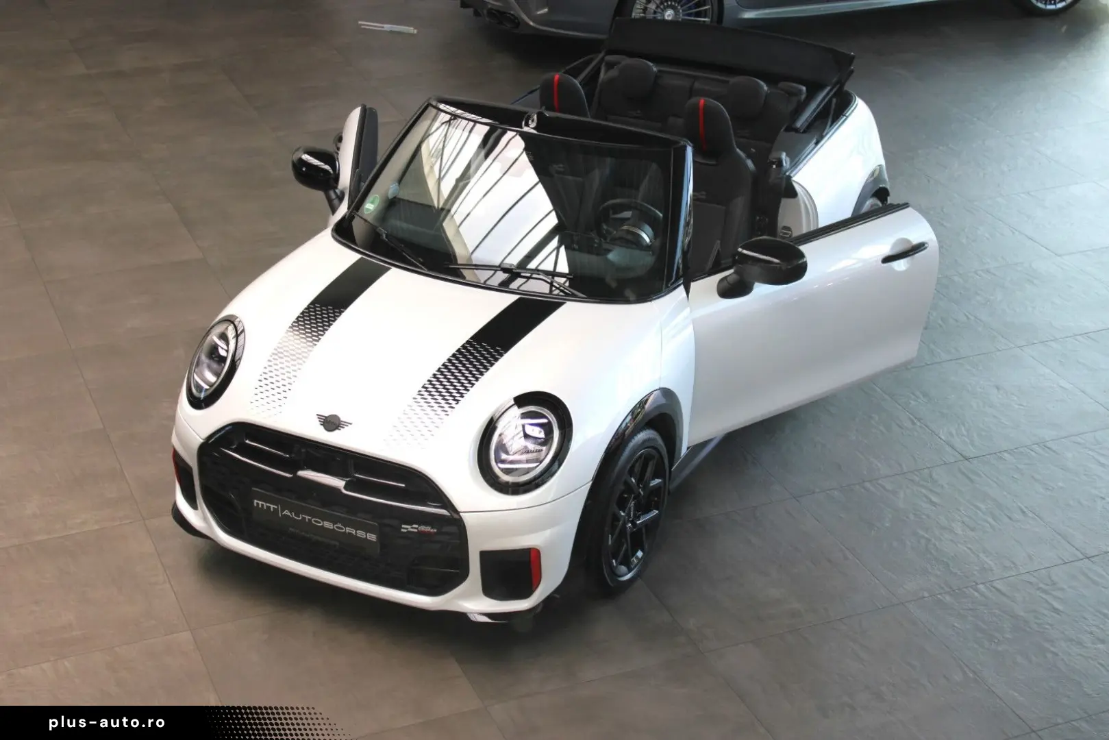 MINI JOHN COOPER WORKS CABRIO 2026  NANUQ WHITE