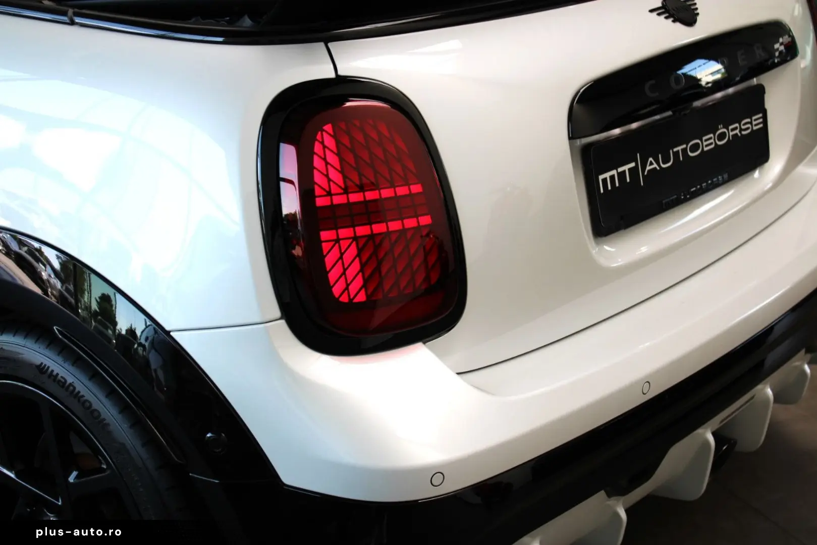 MINI JOHN COOPER WORKS CABRIO 2026  NANUQ WHITE
