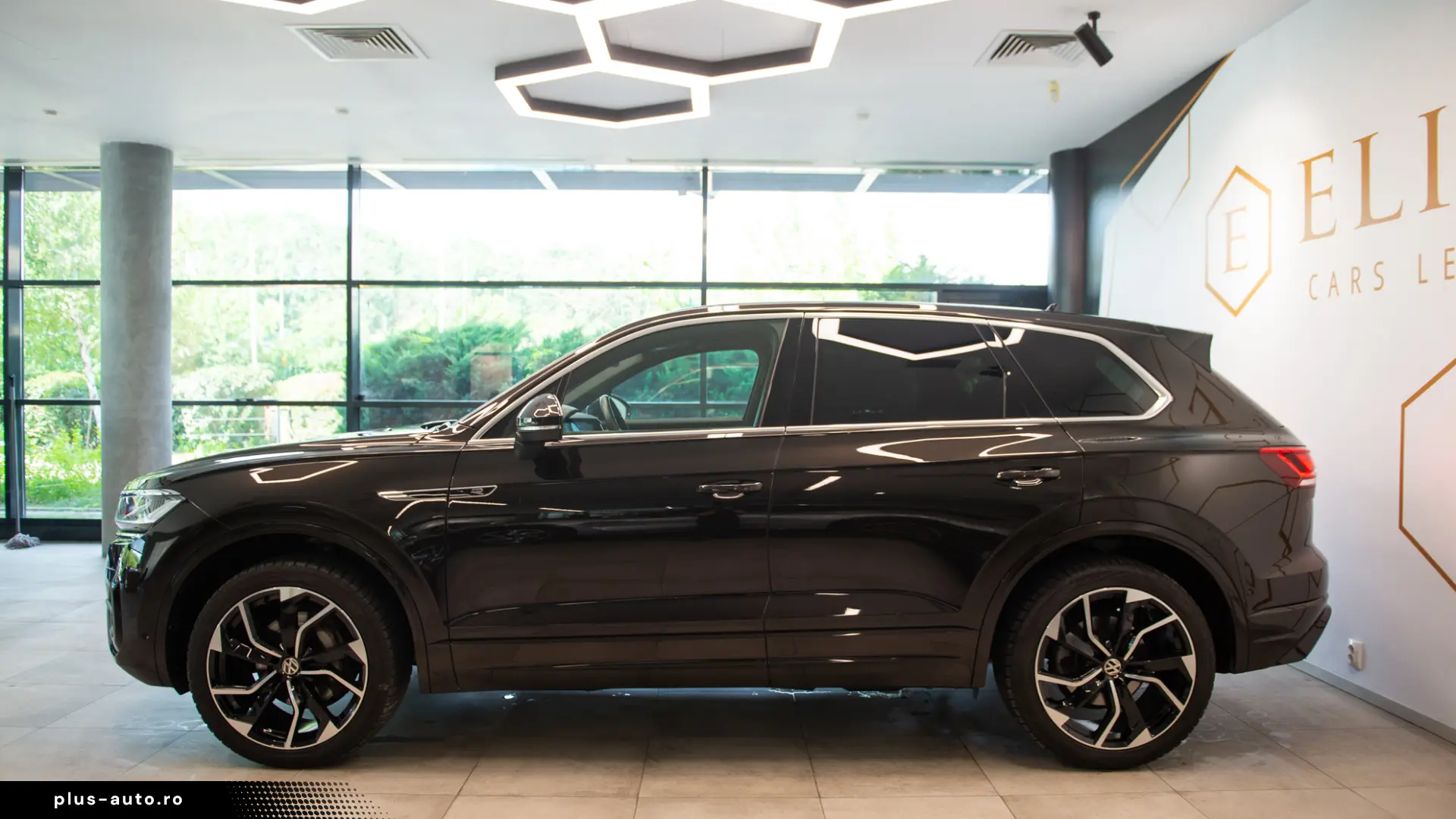 Volkswagen Touareg 3.0 V6 TDI 4MOTION R-Line