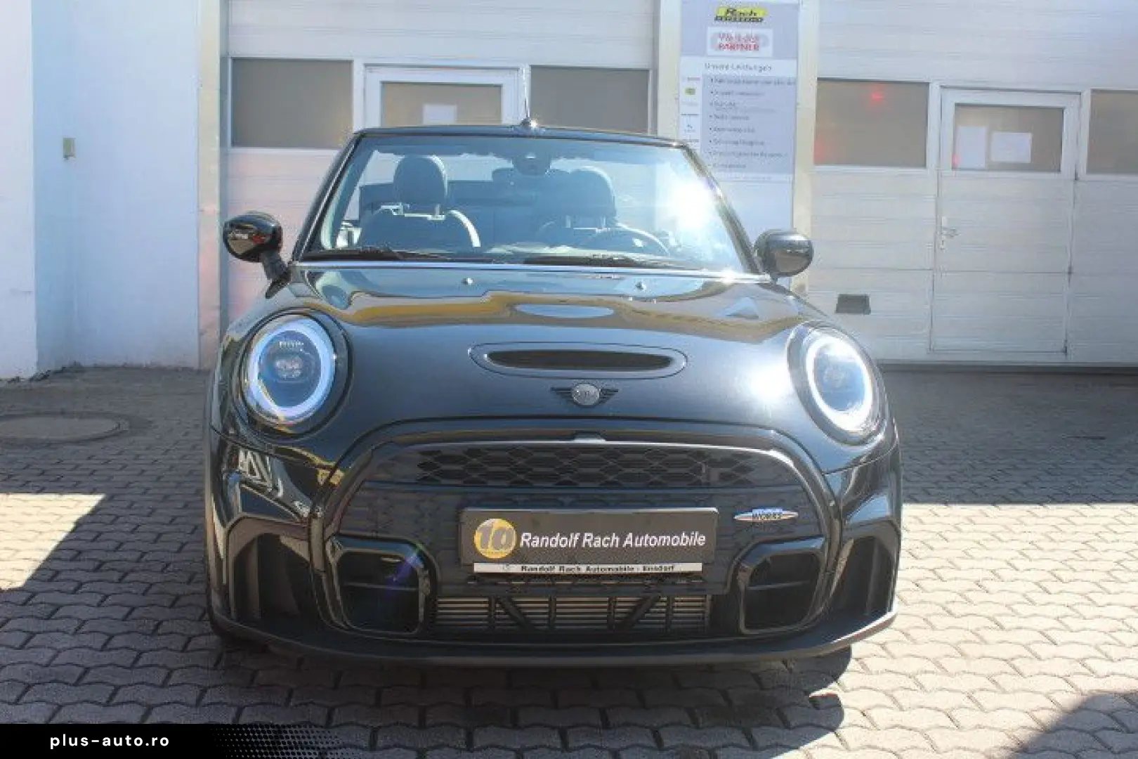 MINI John Cooper Works Cabrio S