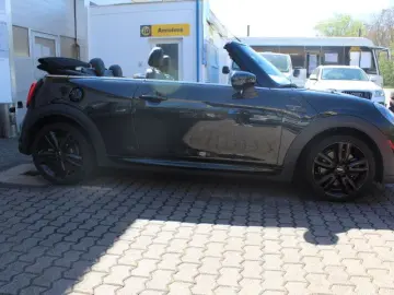 MINI John Cooper Works Cabrio S