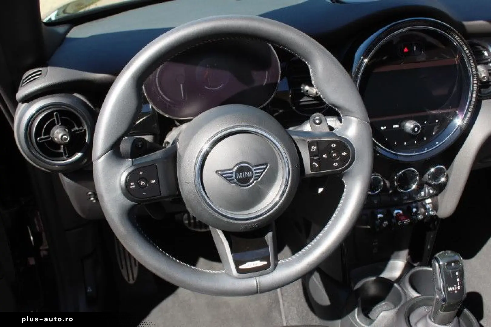 MINI John Cooper Works Cabrio S