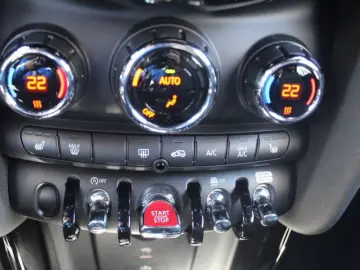 MINI John Cooper Works Cabrio S