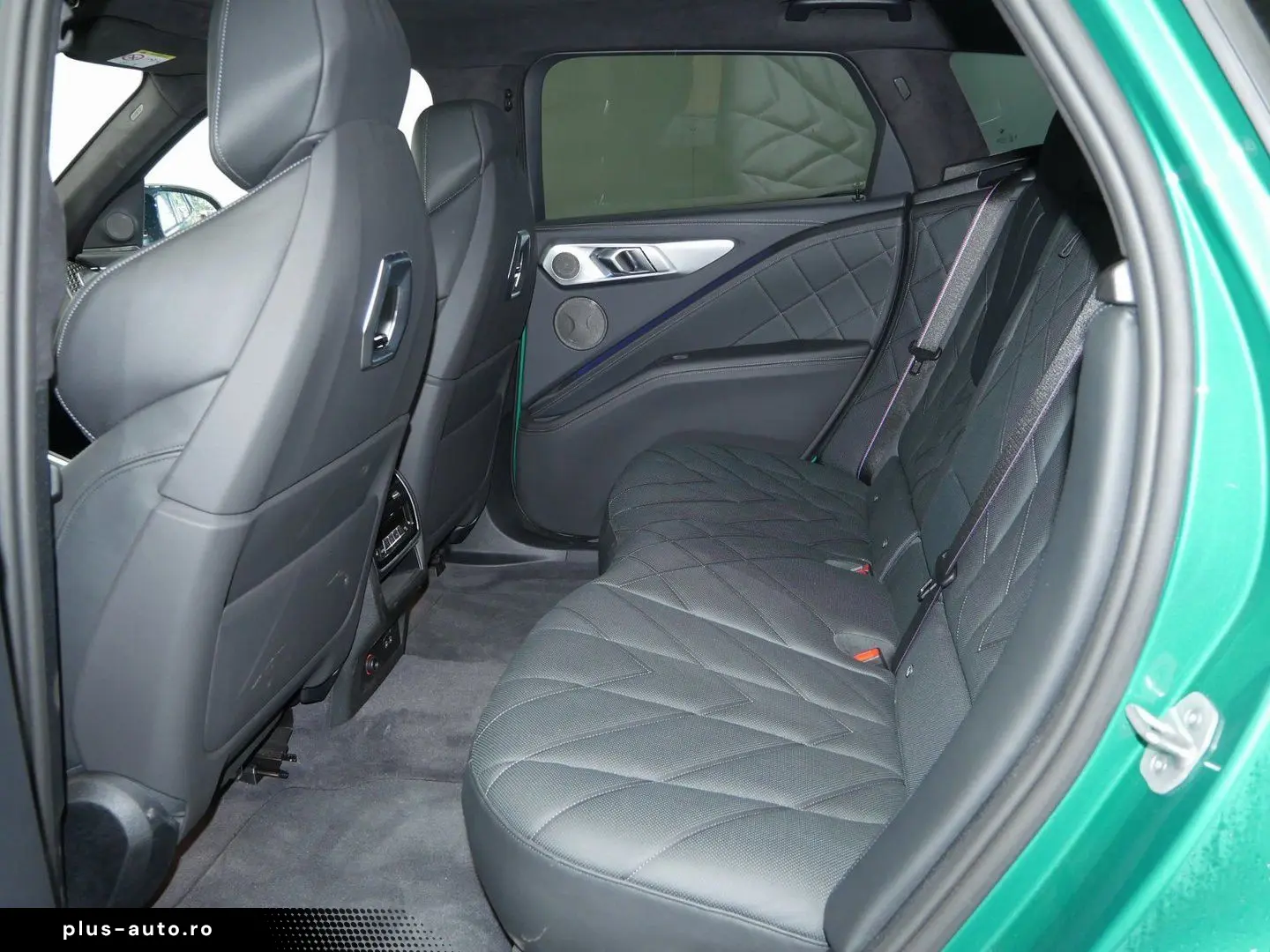 BMW XM 50e ICONIC SOFT MASSAGE H K AHK HUD 360
