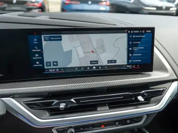BMW XM 50e M Sport HUD ACC AHK 360 KAM RFK NAVI LED